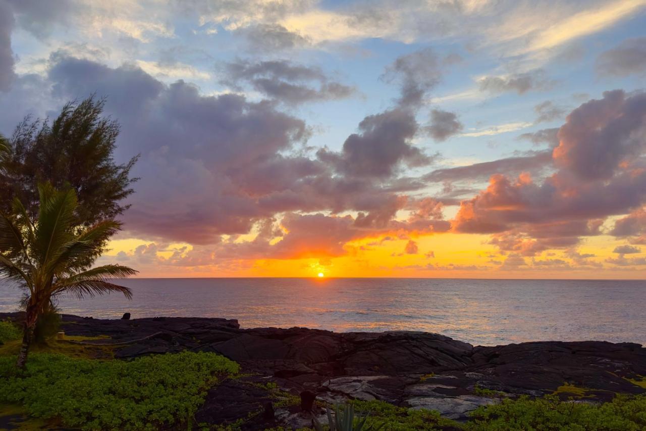 Direct Oceanfront, Big Island Home Keaau Exteriör bild
